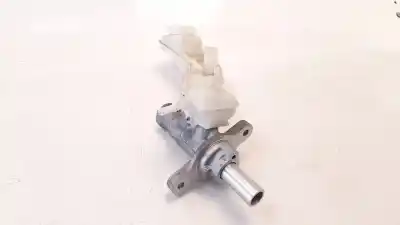 Tweedehands auto-onderdeel rempomp voor mazda 2 lim. () 1.5 16v cat 75 cv / 55 kw oem iam-referenties day24340zb  