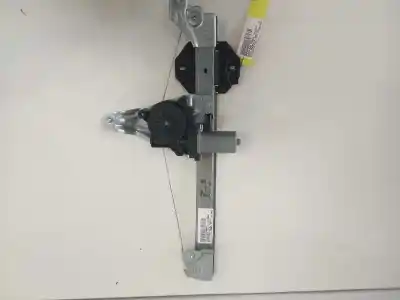 İkinci el araba yedek parçası ARKA SOL CAM REGÜLATÖRÜ için DACIA SANDERO  OEM IAM referansları 827211031R  