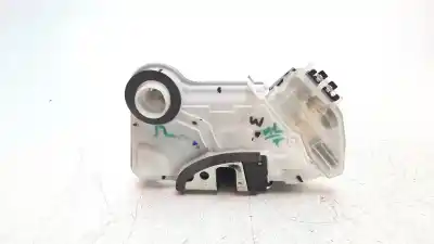 Second-hand car spare part left front door lock for toyota aygo 1.0 cat oem iam references 690400h060