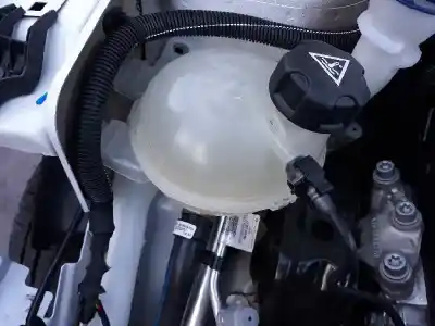 Автозапчастина б/у розширення депозит для citroen c-elysée feel посилання на oem iam 9800777280