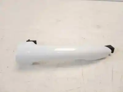 Second-hand car spare part exterior left front door handle for kia cee´d x-tech oem iam references 82651a2000