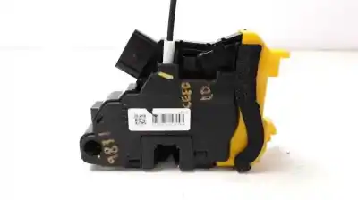 Second-hand car spare part front right door lock for kia cee´d x-tech oem iam references 81320a2410