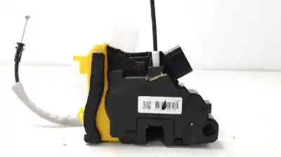 Second-hand car spare part left front door lock for kia cee´d x-tech oem iam references 81310a2400