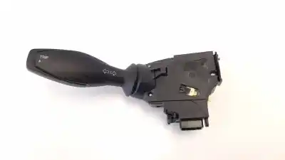Peça sobressalente para automóvel em segunda mão COMUTADOR DE PISCAS  por FORD KA+  Referências OEM IAM J7BT13335BA  
