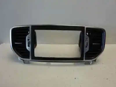 Second-hand car spare part air ventilation grille for kia sportage drive 4x2 oem iam references 84740f14200