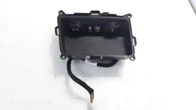 Автозапчастина б/у бардачок для kia ceed (cd) 1.6 crdi 136 посилання на oem iam 84615j7010  