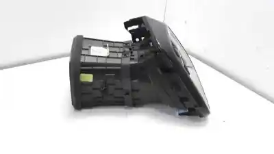 Автозапчастина б/у аераційна решіта для kia ceed (cd) 1.6 crdi 136 посилання на oem iam 97490j7100  