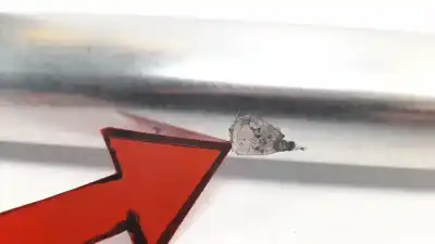 Peça sobressalente para automóvel em segunda mão barras do tejadilho por audi a4 avant (8e) 2.0 tdi referências oem iam 8e9860022m3q7  8e9860021m3q7 Peça sobressalente para automóvel em segunda mão barras do tejadilho por audi a4 avant (8e) 2.0 tdi referências oem iam 8e9860022m3q7  8e9860021m3q7