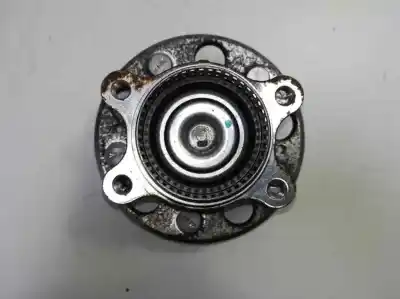 Second-hand car spare part rear right knuckle for kia cee´d drive oem iam references   