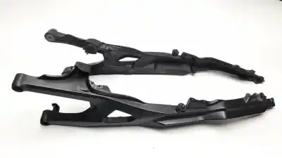 Pièce détachée automobile d'occasion conseil de châssis avant pour honda cb 1000 r 998 cm3 références oem iam 50200mkjd00za  