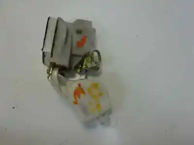Second-hand car spare part rear right door lock for mitsubishi montero (v60/v70) 2.5 tdi sahel oem iam references   