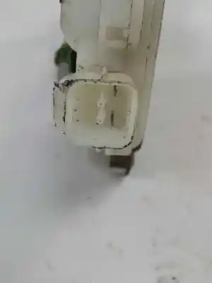 Second-hand car spare part front right door lock for mitsubishi montero (v60/v70) 2.5 tdi sahel oem iam references   