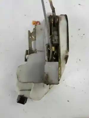 Second-hand car spare part left front door lock for mitsubishi montero (v60/v70) 2.5 tdi sahel oem iam references   