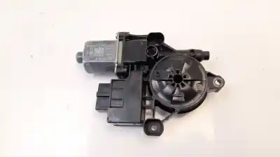 Автозапчастина б/у двиг скла задне ліво для seat leon (5f1) 1.6 tdi посилання на oem iam 5q0959811a  0130822725
