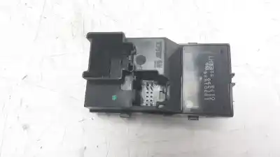 Second-hand car spare part right front power window switch for opel astra j (p10) 1.7 cdti (68) oem iam references 13301886  