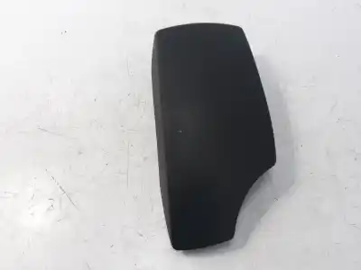 Pièce détachée automobile d'occasion ACCOUDOIR CENTRAL pour SEAT ALTEA (5P1)  Références OEM IAM 5P0863761A  