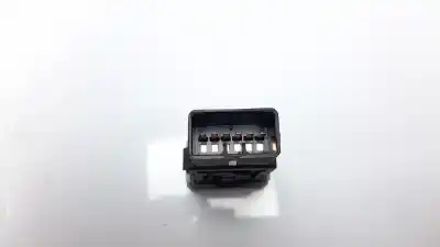 Pezzo di ricambio per auto di seconda mano interruttore per ssangyong rodius 2.0 td cat riferimenti oem iam 8556021001lam  