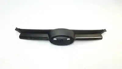 Pezzo di ricambio per auto di seconda mano griglia anteriore per ford focus lim. (cb8) 1.6 tdci cat riferimenti oem iam 1703892