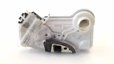 Second-hand car spare part front right door lock for toyota aygo 1.0 cat oem iam references 6903002521