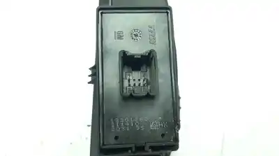 Peça sobressalente para automóvel em segunda mão botão / interruptor elevador vidro traseiro esquerdo por opel astra j (p10) 1.7 cdti (68) referências oem iam 13301888  iaf430077gm
