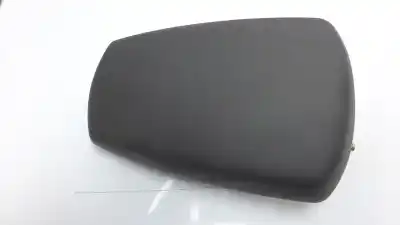 Second-hand car spare part center armrest for ssangyong rodius 2.0 td cat oem iam references 7794021100aco