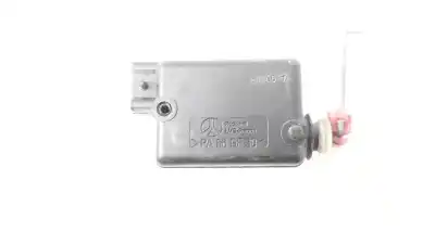 Pièce détachée automobile d'occasion moteur de verrouillage central coffre / hayon pour renault megane i classic (la0) 1.9 dti diesel cat références oem iam   