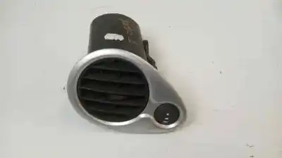 Tweedehands auto-onderdeel beluchting grille voor renault clio iii dynamique oem iam-referenties 402064911r