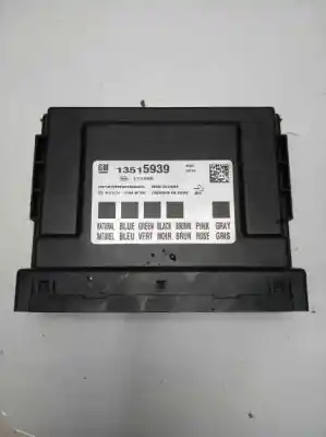 Pezzo di ricambio per auto di seconda mano modulo elettronico per opel corsa e selective riferimenti oem iam 13515939