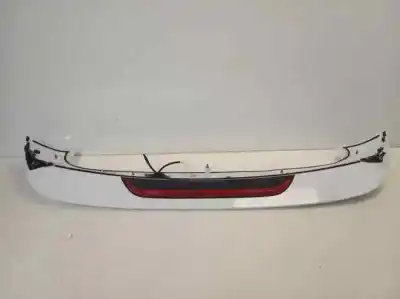 Автозапчастина б/у задне крило для kia ceed (cd) 1.6 crdi 136 посилання на oem iam 87211j7000  