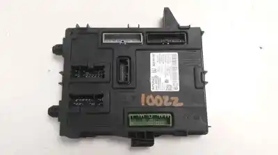 Pièce détachée automobile d'occasion boîtes à fusibles pour renault kadjar zen références oem iam 284b13342r