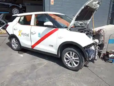 Автозапчастина б/у абс для ssangyong xlv 1.6 cat 128 cv / 94 kw посилання на oem iam 93761412255  4892035001