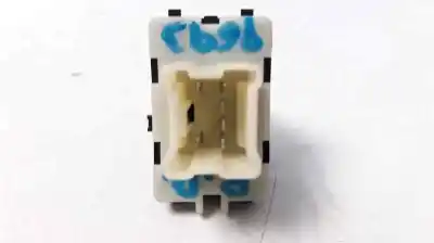 Second-hand car spare part right front power window switch for renault captur zen oem iam references 254218614r ewsre069 iaf930017hq