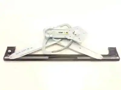 Peça sobressalente para automóvel em segunda mão elevador de vidros dianteiro direito por volvo c30 1.6 d drive kinetic referências oem iam 30784510