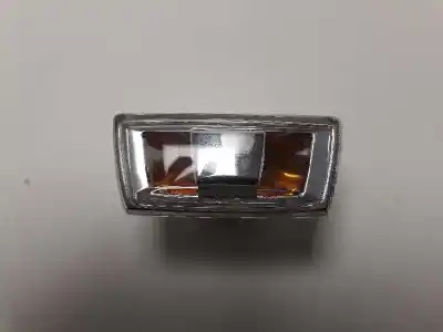 Peça sobressalente para automóvel em segunda mão farolim do lado direito por opel corsa e selective referências oem iam 13252455