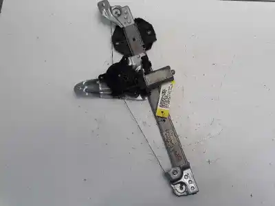 İkinci el araba yedek parçası ARKA SOL CAM REGÜLATÖRÜ için DACIA SANDERO  OEM IAM referansları 827211031R  