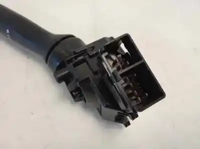 Pezzo di ricambio per auto di seconda mano comando pulito per toyota yaris active riferimenti oem iam 17f144  