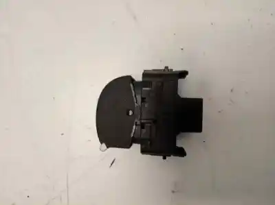 Peça sobressalente para automóvel em segunda mão botão / interruptor elevador vidro traseiro esquerdo por ford focus lim. trend + referências oem iam   