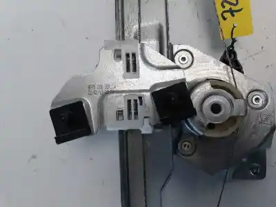 Second-hand car spare part passenger side right window regulator for dacia duster 1.5 dci diesel fap cat oem iam references 8200733828 4923050 106085501