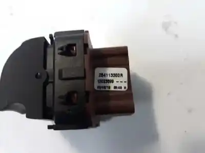 Second-hand car spare part left front power window switch for renault clio iv dynamique oem iam references 254113300r  iaf340017