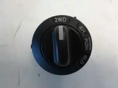 Second-hand car spare part switch for nissan navara pick-up (d40m) doble cab se 4x4 oem iam references 
