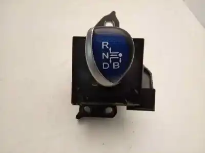 Tweedehands auto-onderdeel versnellingspook voor toyota auris 1.8 16v (híbrido) oem iam-referenties 75c583