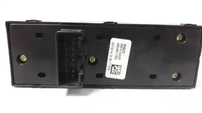 Second-hand car spare part left front power window switch for kia cee´d drive oem iam references 93570a200  49d4901000