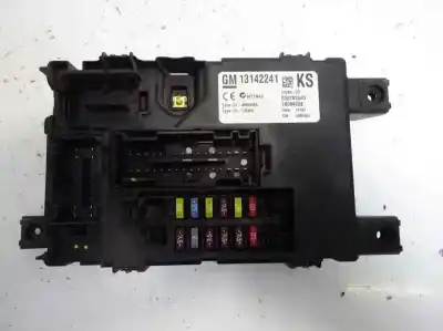 Peça sobressalente para automóvel em segunda mão caixa de fusíveis e relés por opel corsa d essentia referências oem iam 131142241