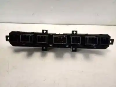 Pezzo di ricambio per auto di seconda mano avvertimento per ssangyong rexton w limited 4wd riferimenti oem iam 8520005d10  