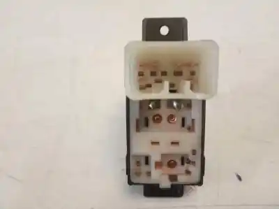 Second-hand car spare part rear right power window switch for ssangyong rexton 2.7 turbodiesel cat 180 cv / 132 kw oem iam references 202006279  