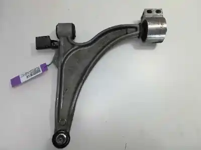 Tweedehands auto-onderdeel linker onderste ophang arm voor opel astra j lim. excellence oem iam-referenties 13334022