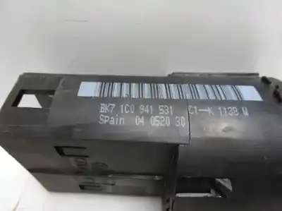 İkinci el araba yedek parçası isik kontrolü için volkswagen passat variant (3b5) 1.8 125 cv / 92 kw oem iam referansları 1c0941531  
