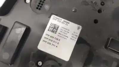 Автозапчасти б/у внутренний свет за porsche cayenne (typ 92aa) 4.8 v8 cat ссылки oem iam 7pp959728e  
