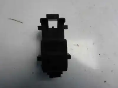 Peça sobressalente para automóvel em segunda mão Botão / Interruptor Elevador Vidro Dianteiro Direito por TOYOTA YARIS Active Hybrid Referências OEM IAM   