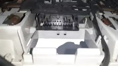 Автозапчастина б/у внутрішне світло для audi q7 (4l) 3.0 v6 24v tdi посилання на oem iam 4l0947135f  